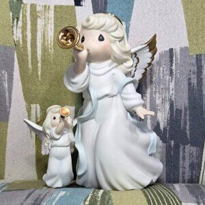 2 x Precious Moments Angels - Sing In Excelsis Deo Figurine & Joy To The World O